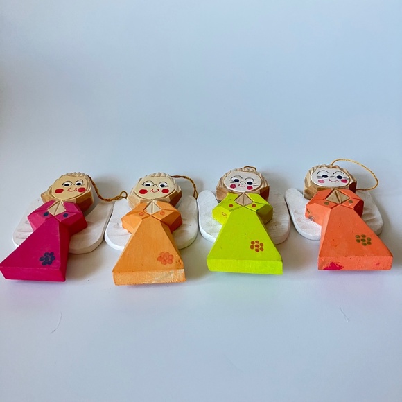 Vintage Christmas Tree Ornaments: Hand Carved Wooden Angels, Set of 4 - Picture 4 of 7